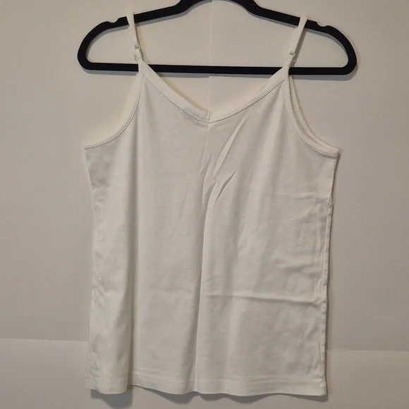 🦜 White Cami Tank Top V-Neck Adjustable Spaghetti Straps - Picture 3 of 9